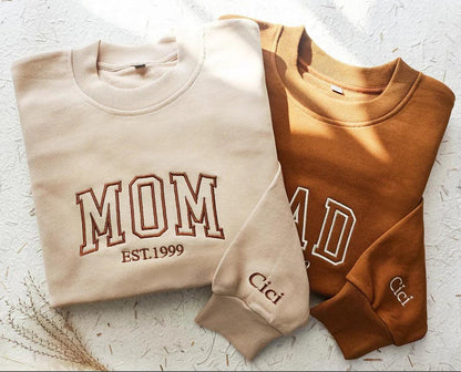 Custom Mom/Dad Embroidered Crewneck Sweatshirt - Givenchyco